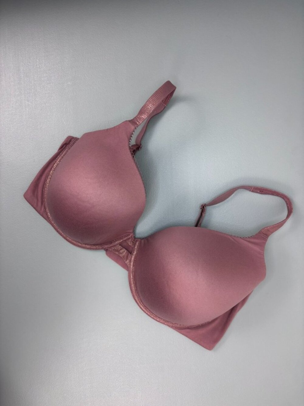 Victoria's Secret 38DD purple lined perfect coverage underwire bra shimmer strap